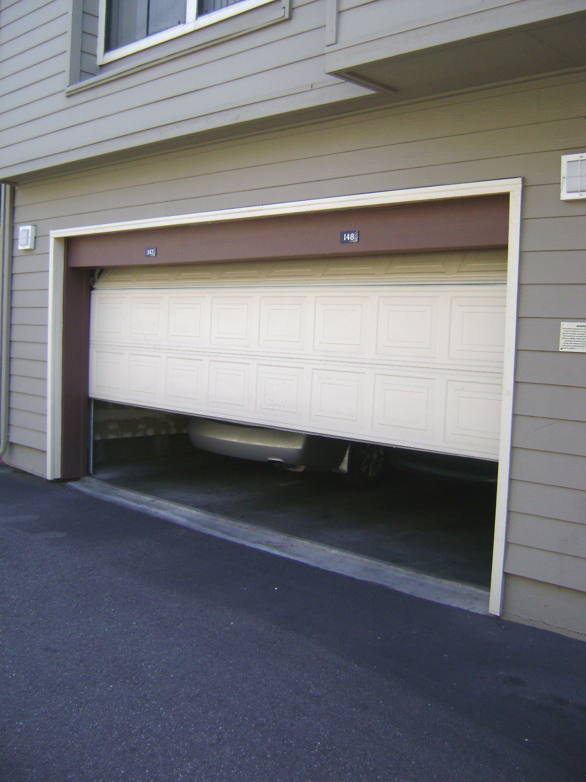 Garage_door_sliding_up Reliant Insurance Brokers